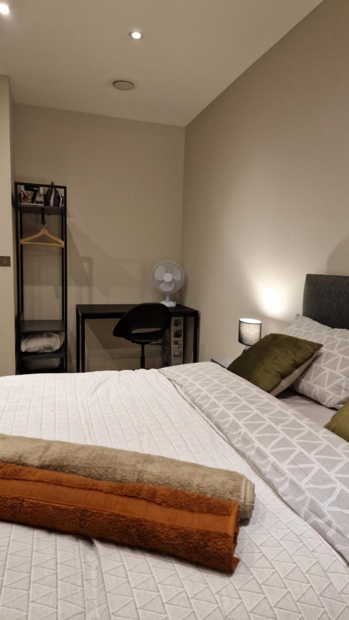 London City Apartment Ealing Esterno foto